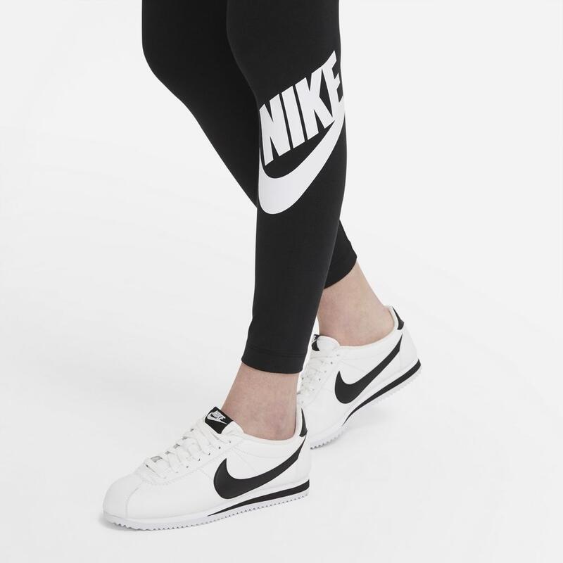 Nike Sportswear Essential sportlegging dames zwart wit