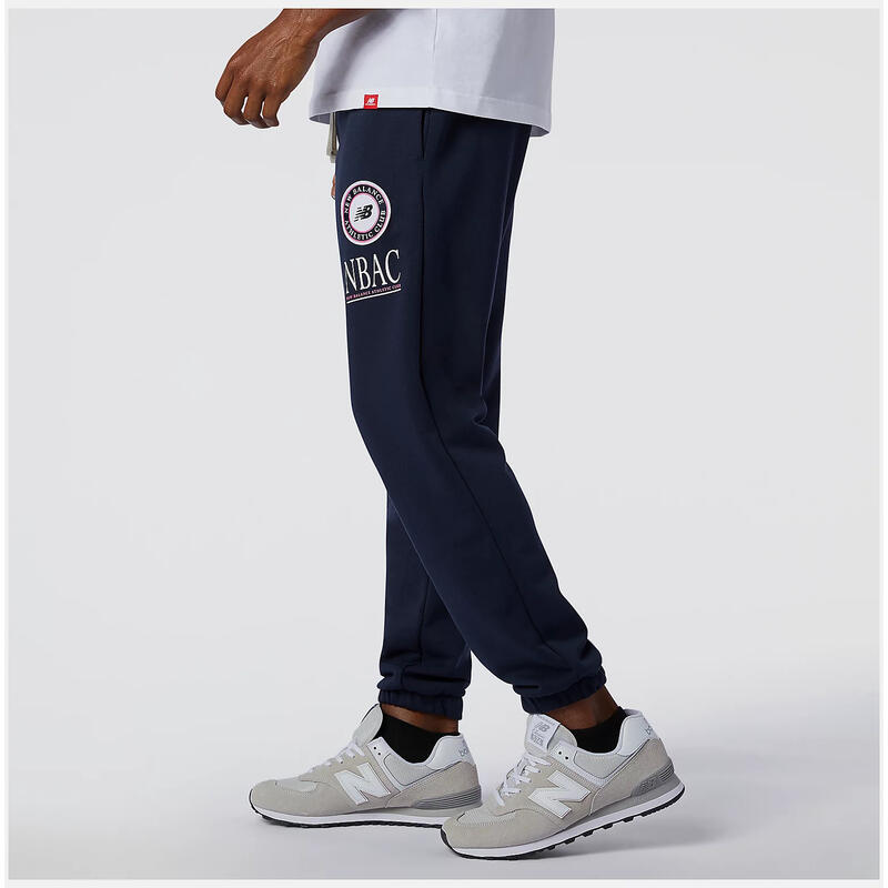 Pantalones New Balance Essentials Athletic Club, Azul, Hombre