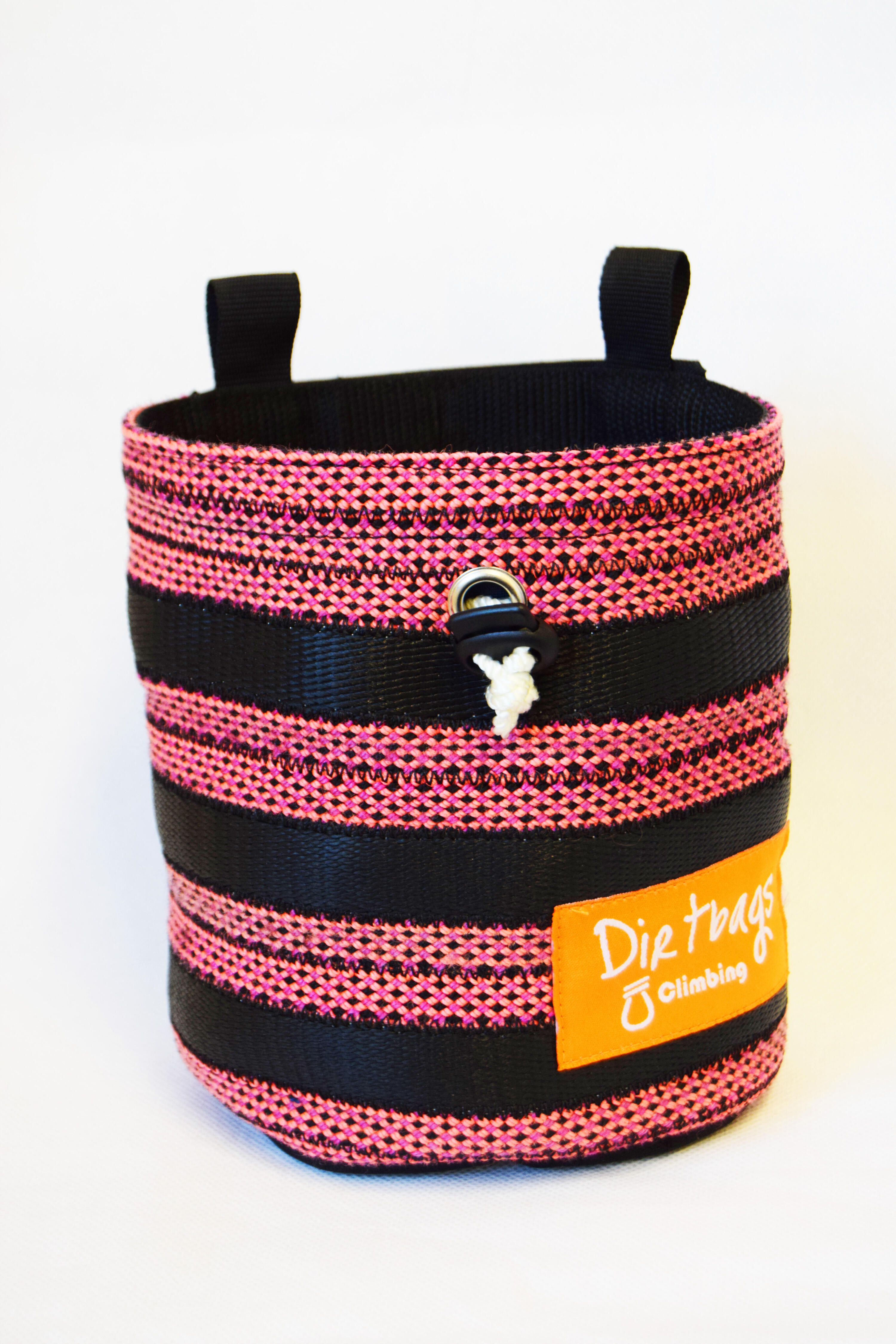 Recycled climbing rope chalk bag, made in the UK / Red 2/4