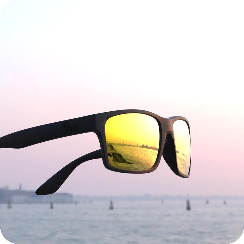 OVO™ 偏光鏡太陽眼鏡（黑色框架）- 金黃/黑色