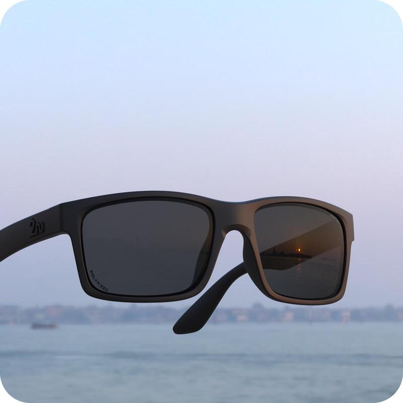 OVO™ 偏光鏡太陽眼鏡（黑色框架）- 灰/黑色
