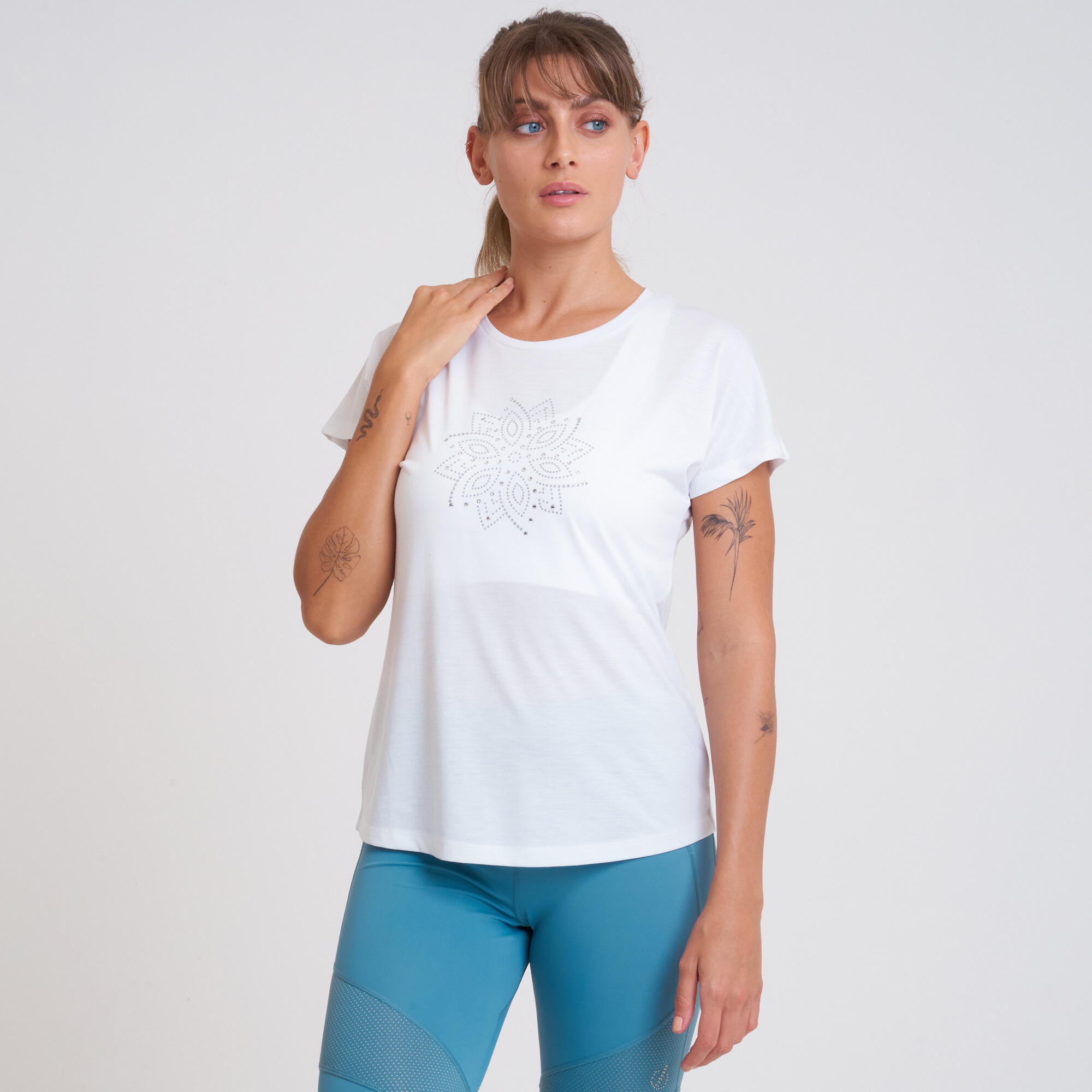 Crystallize Women's Fitness Short Sleeve  T-Shirt - White 1/5