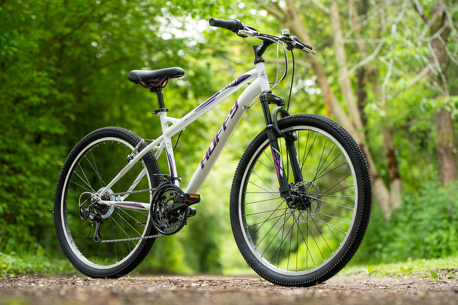 Huffy Extent 26 Inch Womens Hardtail Mountain Bike White and Purple 18 Speed 3/5