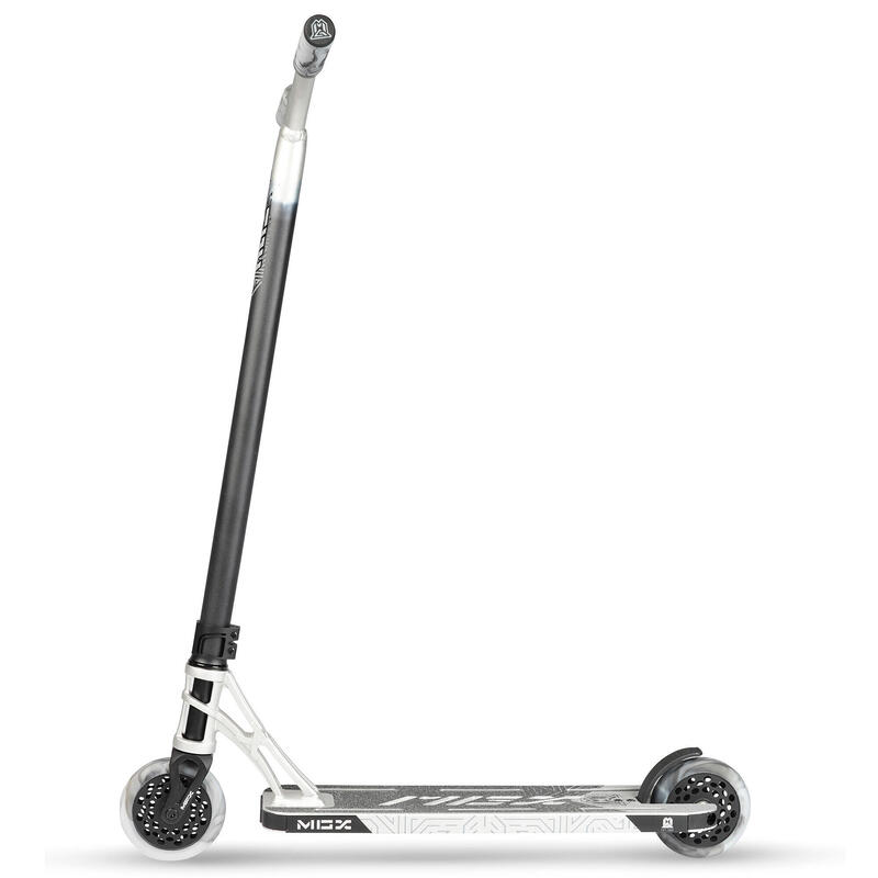 Scooter Freestyle Scooter  MGX Extreme E1  Silber-schwarz