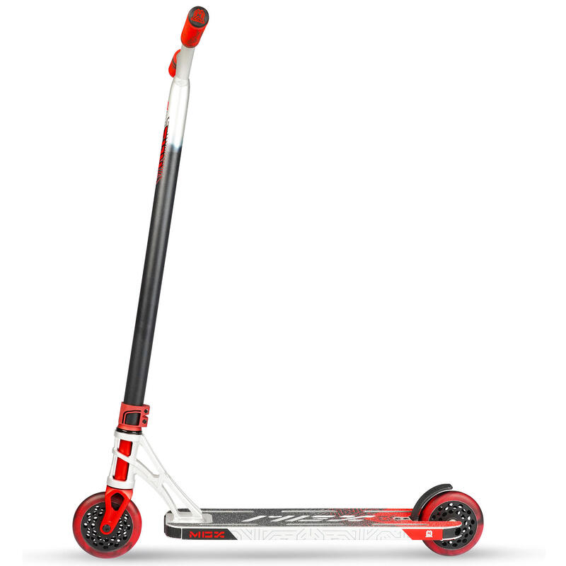 Patinete Scooter Freestyle MGP Madd Gear MGX Extreme plata - rojo