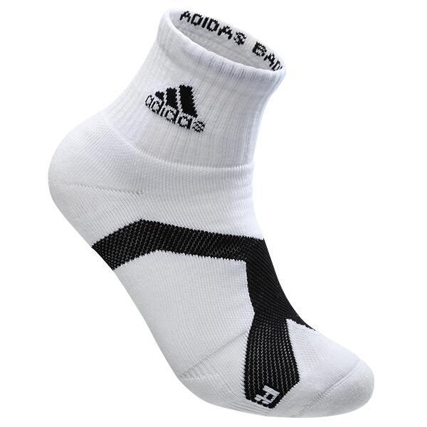Wucht P3.1 Low Cut Badminton Socks - White/Black