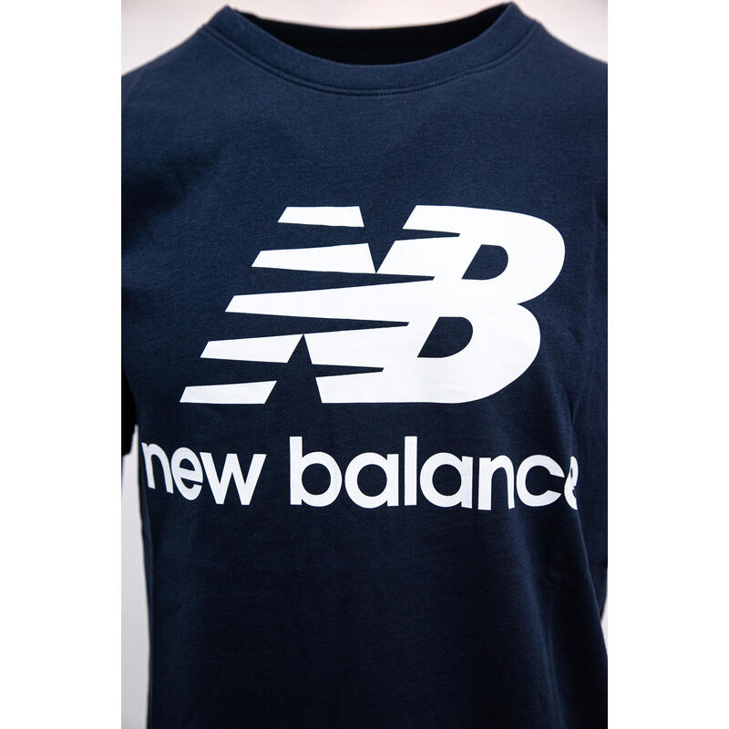 T-shirt New Balance Essentials Stacked Logo, Blauw, Mannen