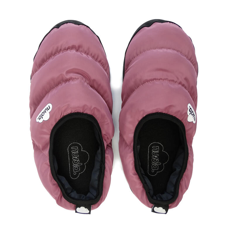 Chaussons unisex Nuvola de couleur rose pâle avec semelle en caoutchouc