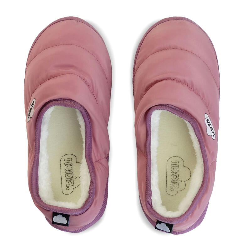 Chaussons unisex Nuvola de couleur rose pâle avec semelle en caoutchouc