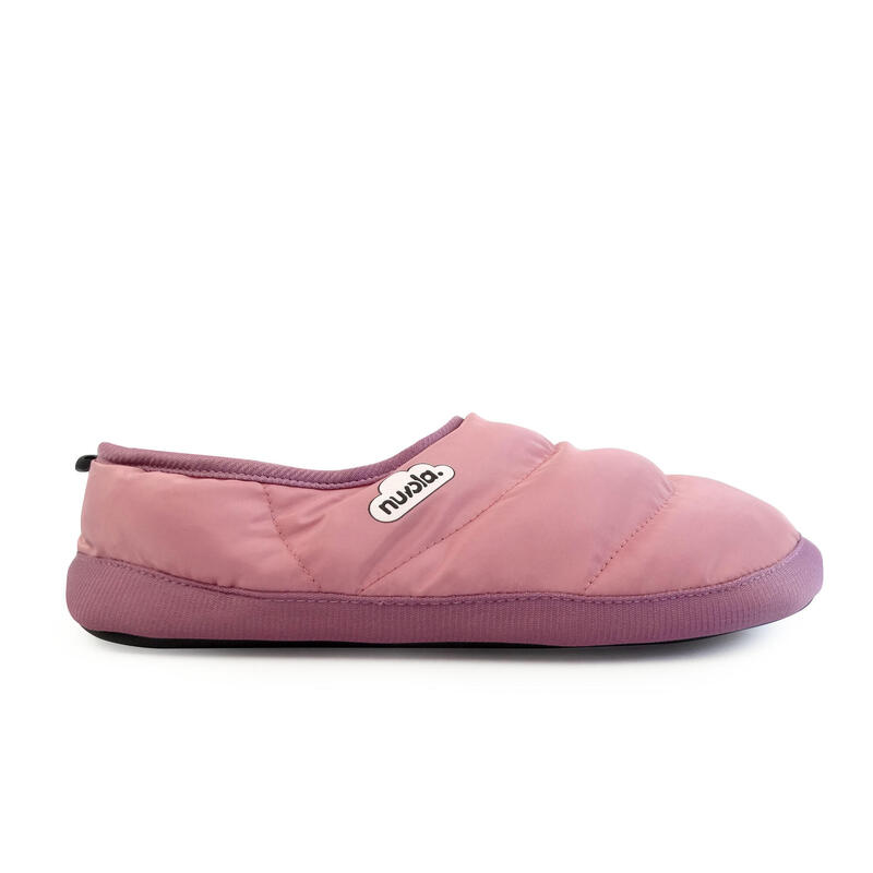 Chaussons unisex Nuvola de couleur rose pâle avec semelle en caoutchouc