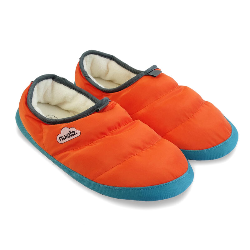 Chaussons unisex Nuvola de couleur orange avec semelle en caoutchouc