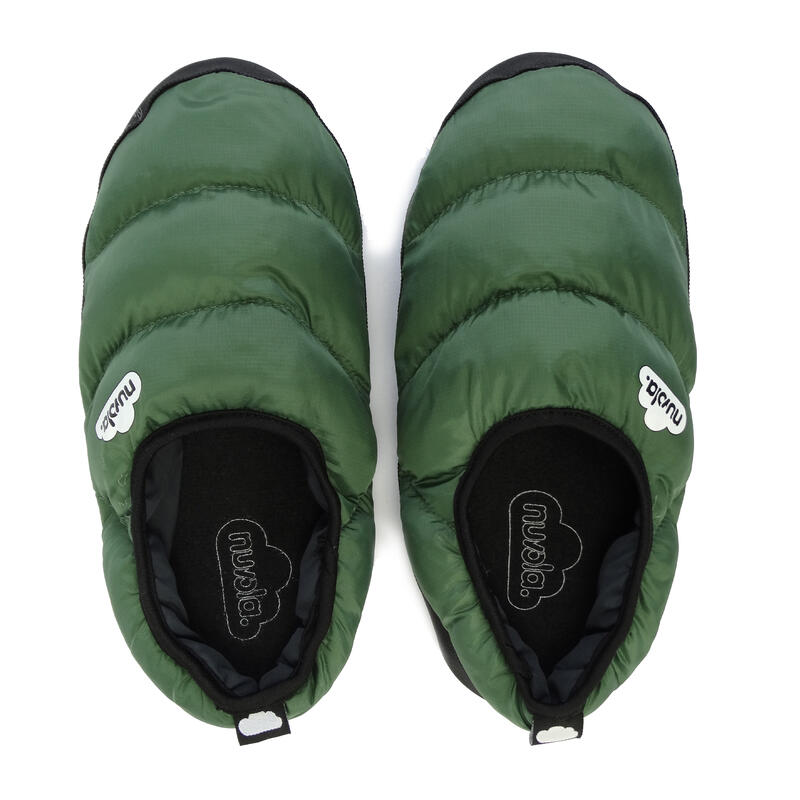 Chaussons unisex Nuvola de couleur vert militaire avec semelle en caoutchouc