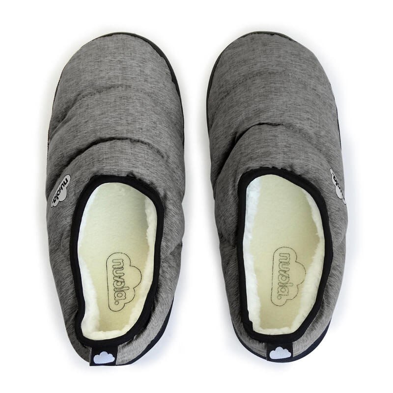 Nuvola pantofole unisex grigie con suola in gomma