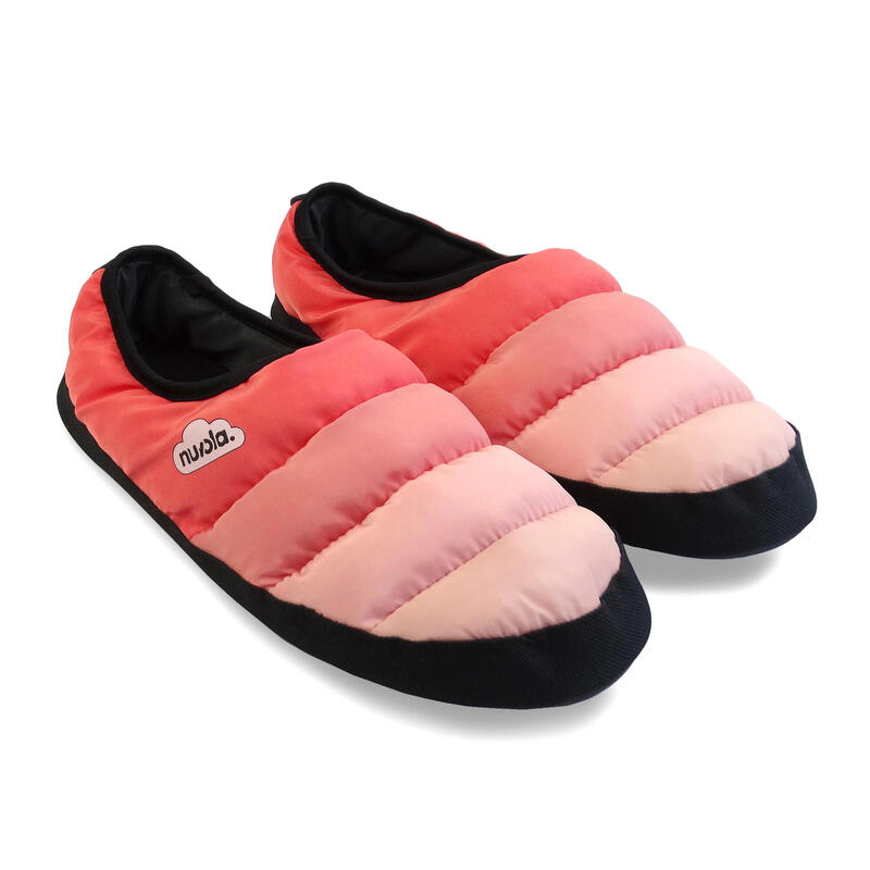 Chaussons unisex Nuvola de couleur corail avec semelle en caoutchouc