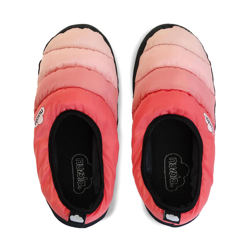 Chaussons unisex Nuvola de couleur corail avec semelle en caoutchouc