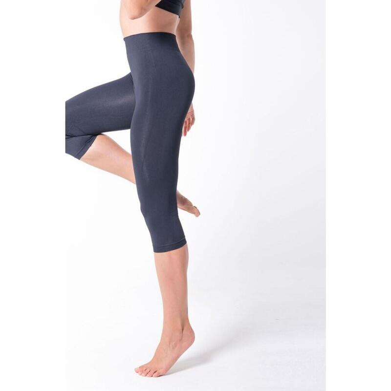 Frezerde capri legging 200 denier met Emana Noah