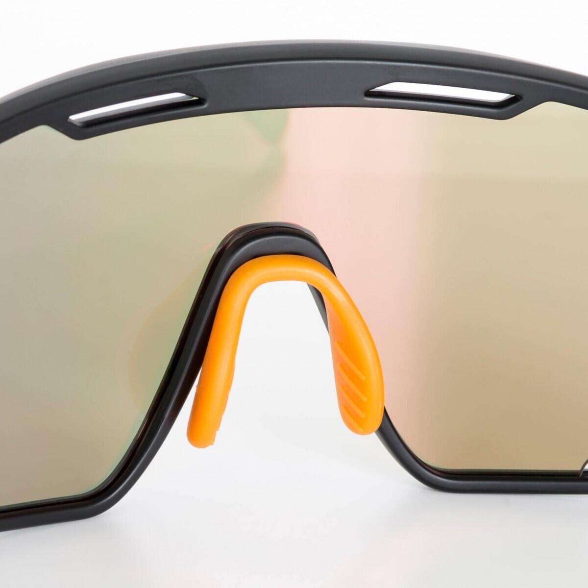 Eassun Paradiso sunglasses