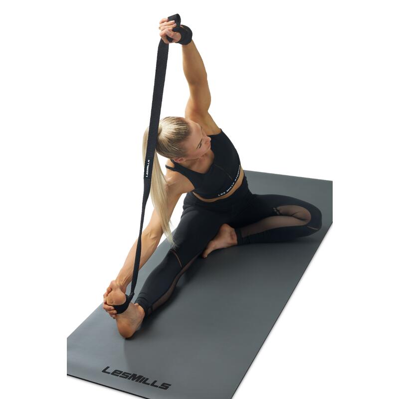 Les Mills™ YOGA STRAP for stretching and carrying mat 3/3