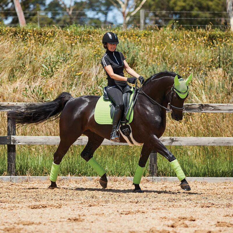 Tapis de selle de dressage pour chevaux PRIME (Vert fluo)