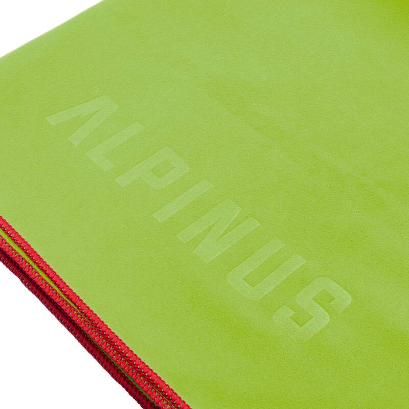 Ręcznik turystyczny Alpinus Canoa 50x100cm zielony