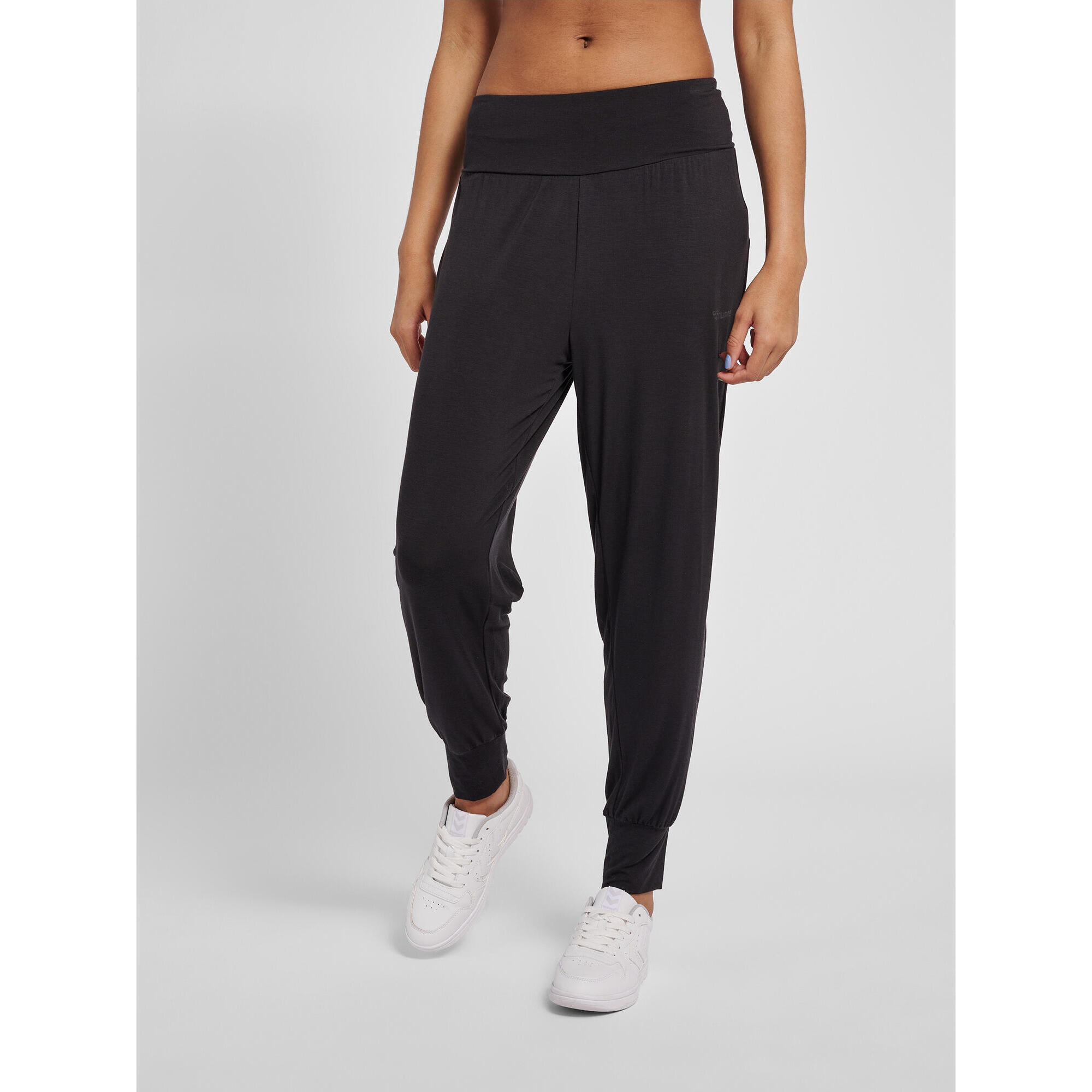 HUMMEL Women's joggers Hummel MT Fiona