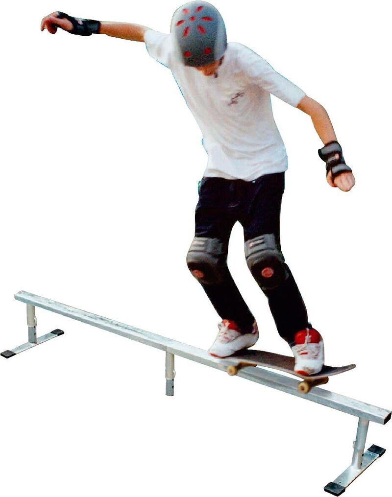Rampage Skate-Rampe Grind Rail