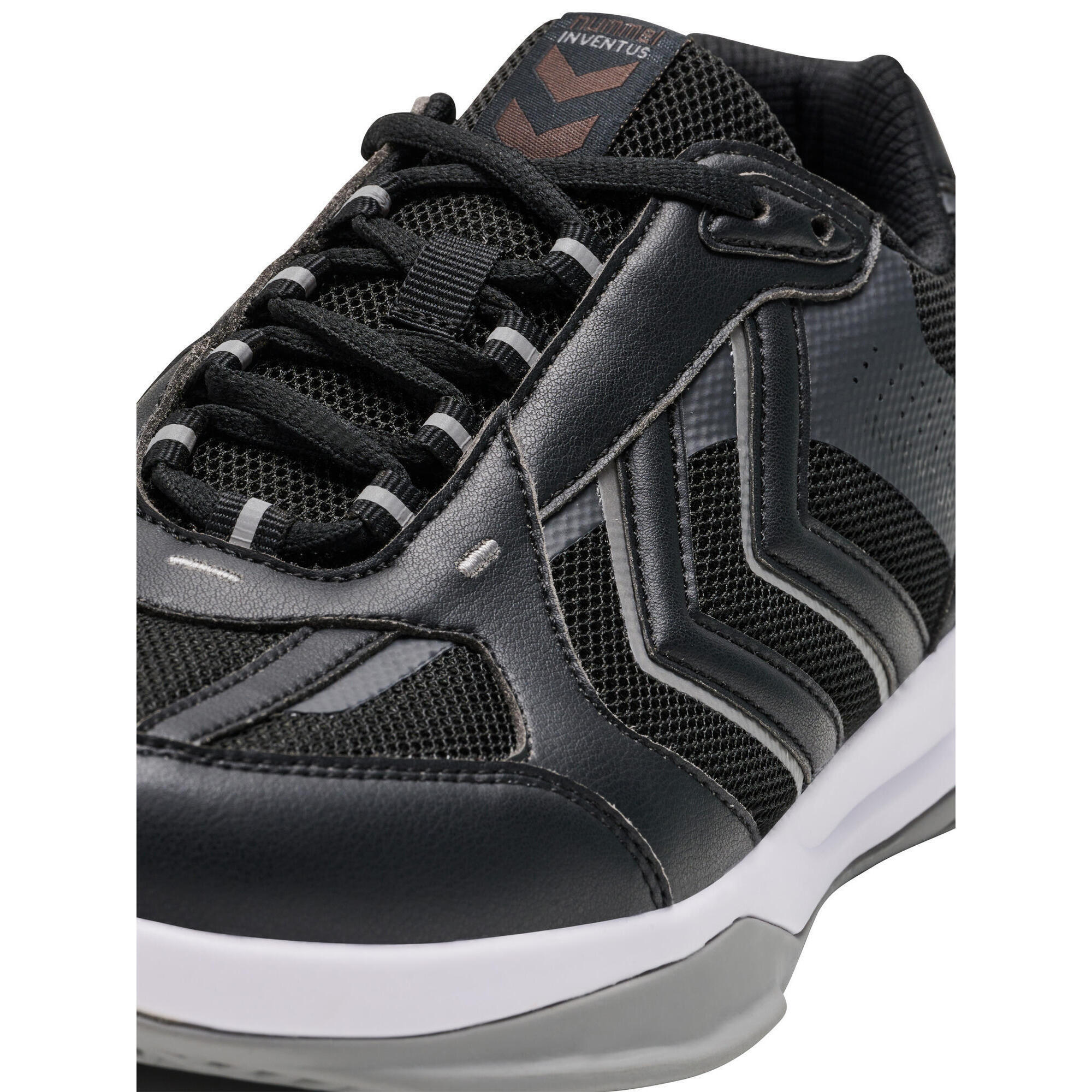Enfiler Chaussure D'entraînement Inventus Off Adulte 3/7