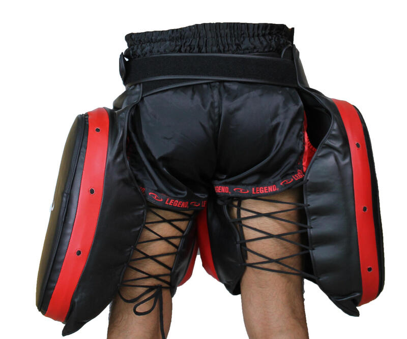 Leg Protector Zwart/Rood PU - Hoogste kwaliteit skintex - Comfortabel - Juiste