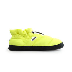 Chaussons unisex Nuvola de couleur jaune avec semelle en caoutchouc