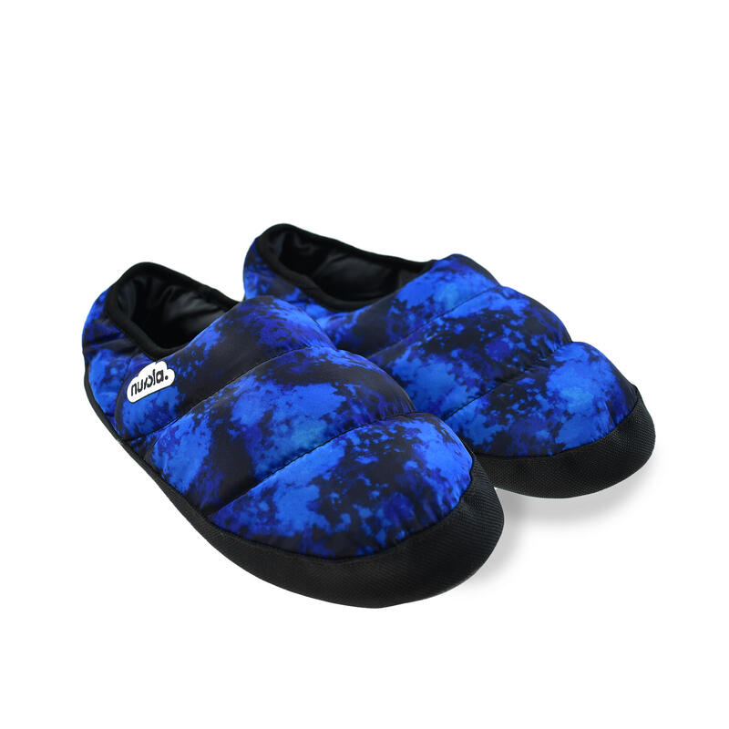 Chaussons unisex Nuvola de couleur bleu avec semelle en caoutchouc