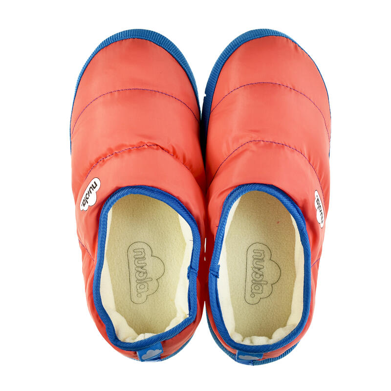 Chaussons unisex Nuvola de couleur corail avec semelle en caoutchouc