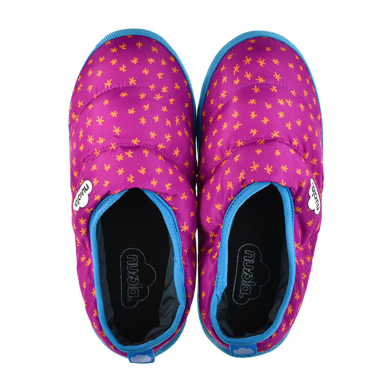 Chaussons unisex Nuvola de couleur fushia avec semelle en caoutchouc