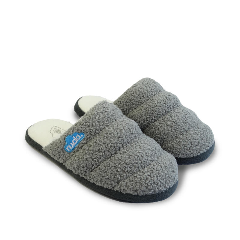 Chaussons unisex Nuvola de couleur gris avec semelle en caoutchouc