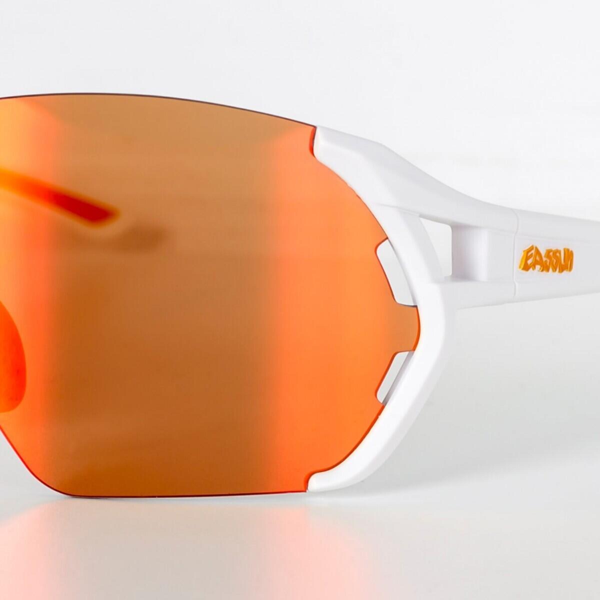 Eassun Veleta sunglasses