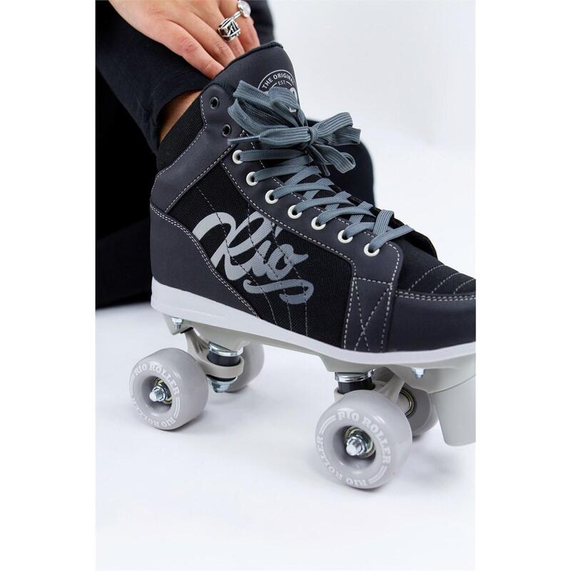 Lumina Series Roller Skates - Black