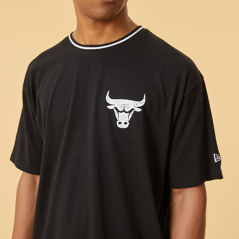 T-shirt gráfica NEW ERA NBA Chicago Bulls para homem