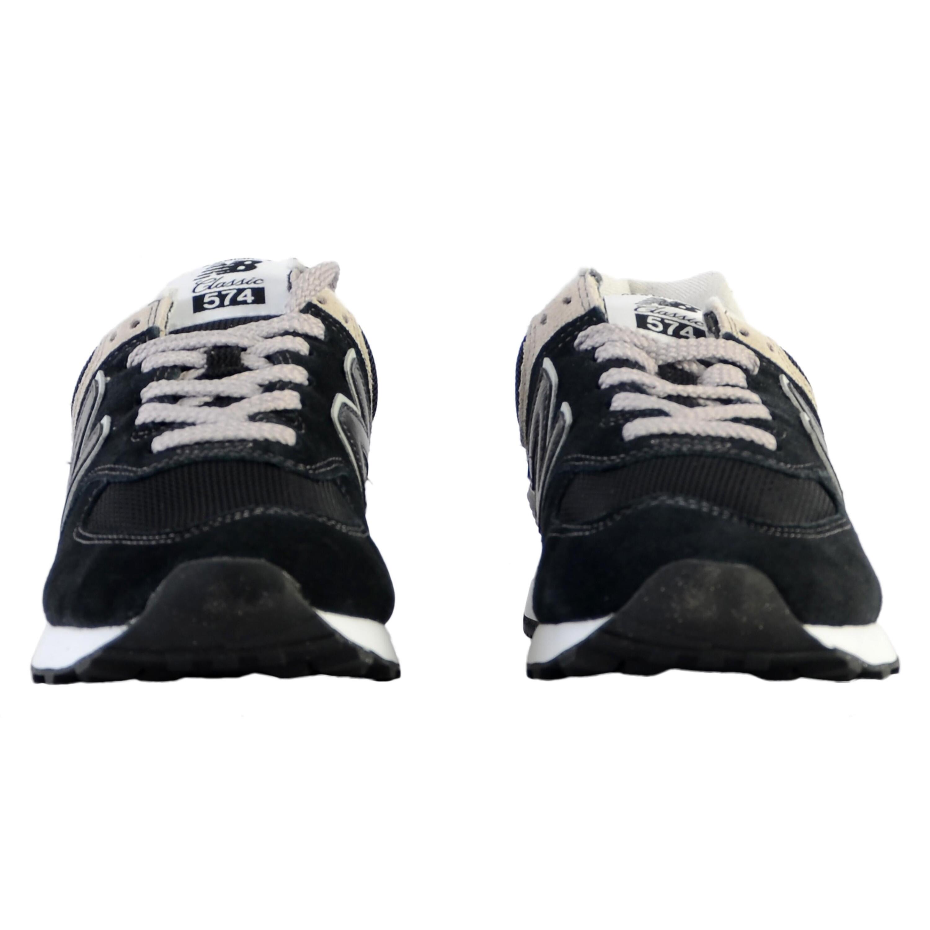 New Balance 574 Black White 5/7