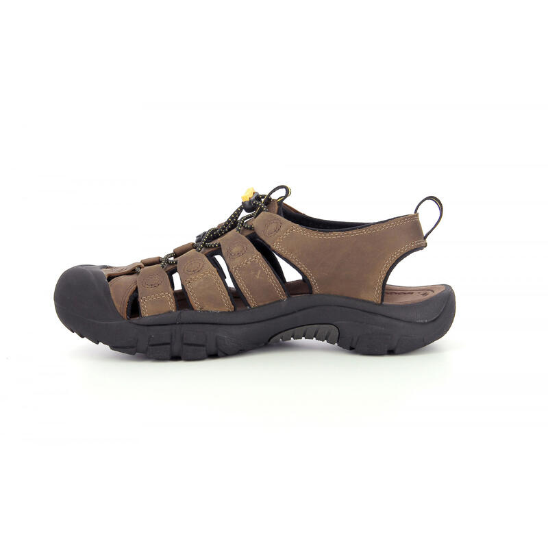 Sandale KEEN cu caracteristici sport