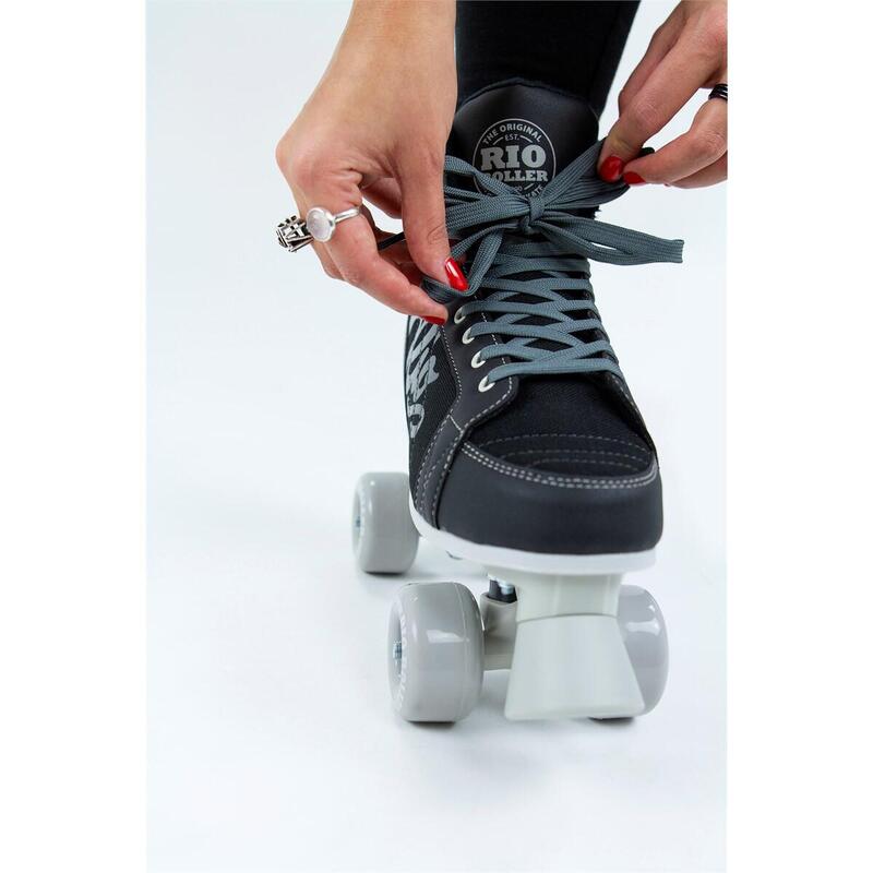 Lumina Series Roller Skates - Black
