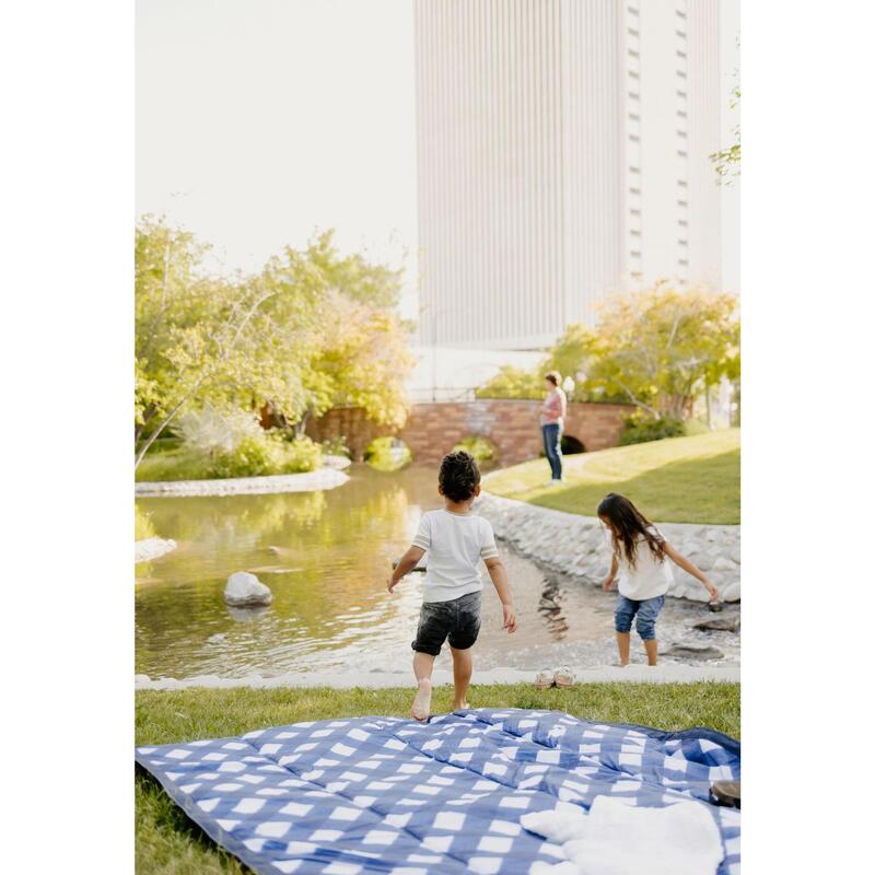 Coperta da picnic: Tappetino da spiaggia, campeggio, gioco