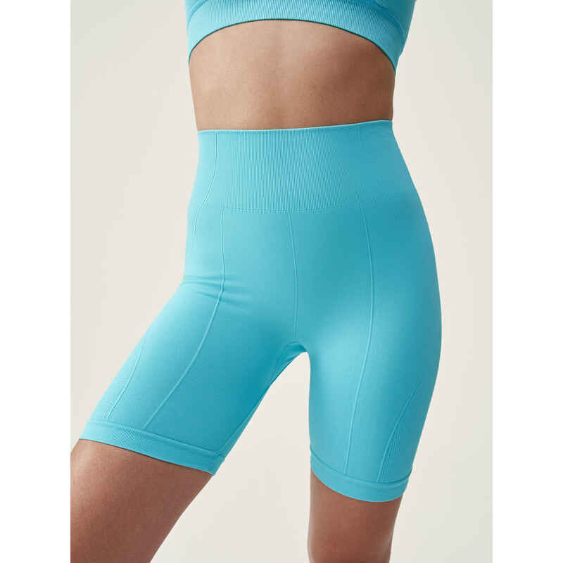 Sirsana Born Living Yoga-Shorts