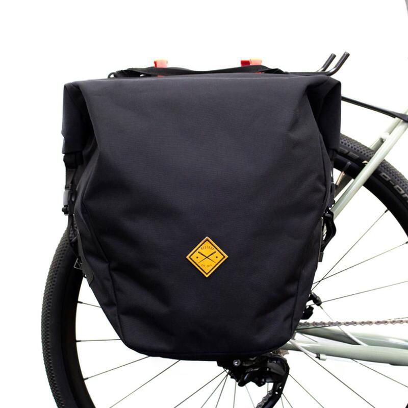 Geantă bicicletă Pannier Small Negru RESTRAP