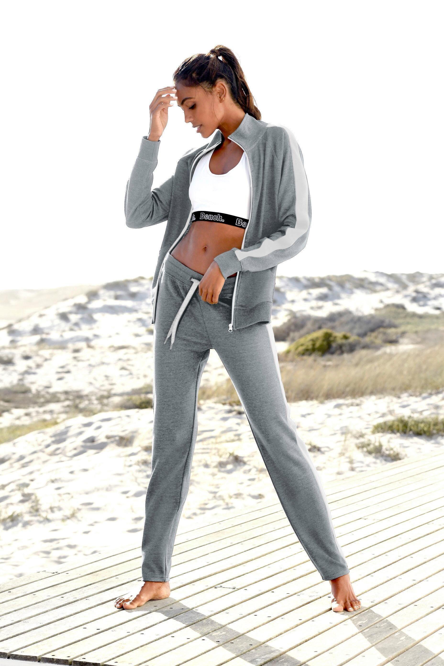 Damen Bench. Sweatjacke 3/7