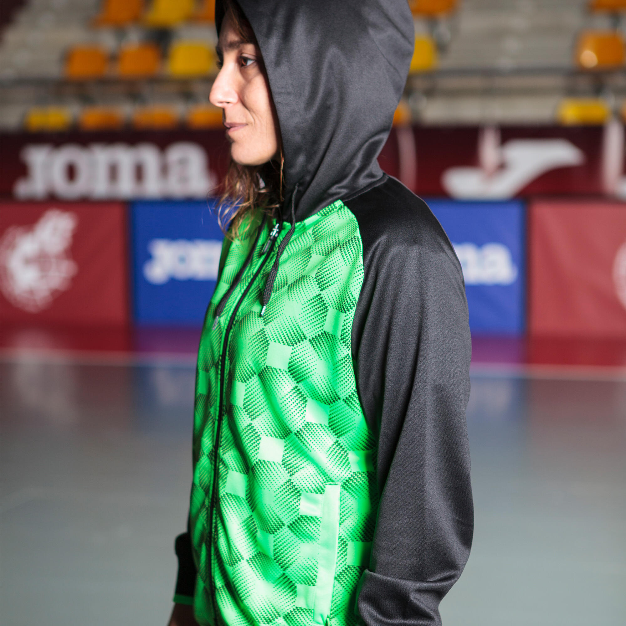 Casaco Com Capuz Futebol Mulher Joma Supernova III Preto 4/5