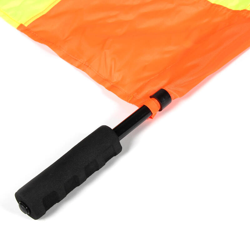 Drapeaux pour juge / arbitre de touche en damiers (lot de 2)