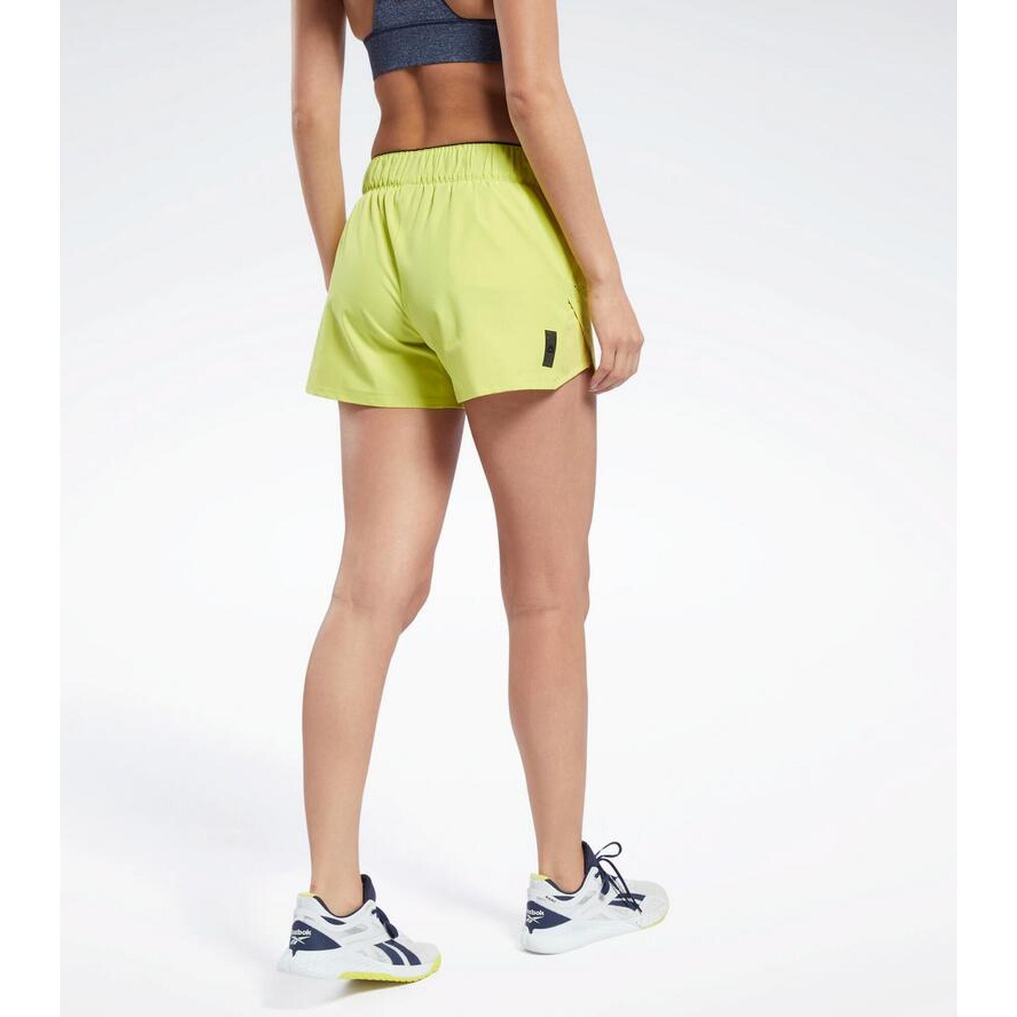 Pantaloni scurți de fitness pentru femei Reebok United By Fitness Epic verde