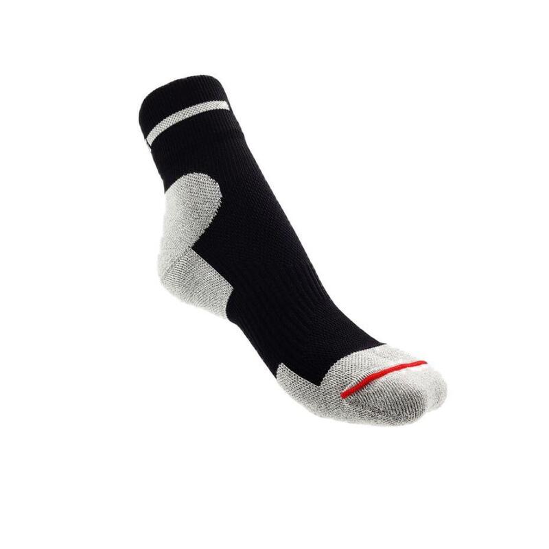 Chaussettes techniques Running adulte antibactérien  moyenne noir