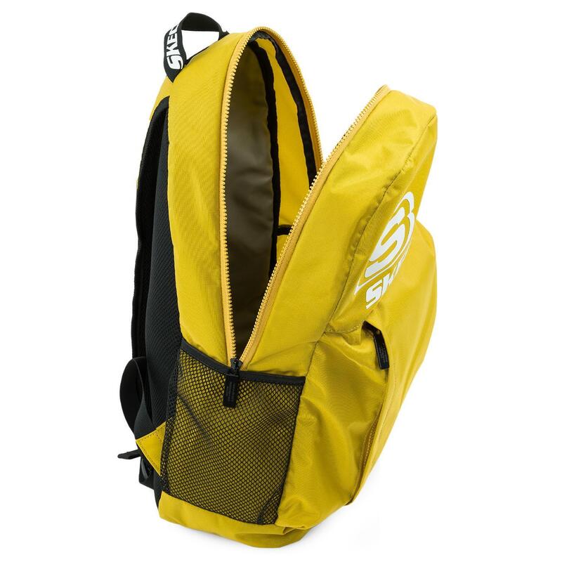 Mochila Deportiva 10.2L Bruins Color Oro Viejo