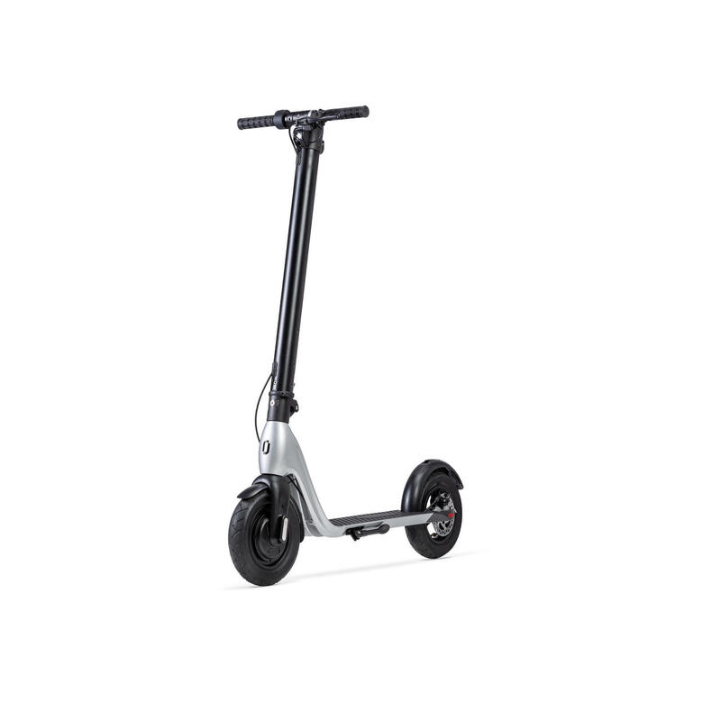 Scooter eléctrico JIVR con motor de 230W y triple sistema de frenado