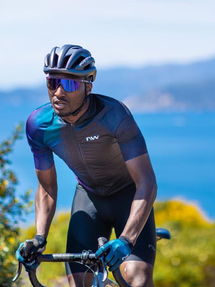 Koszulka rowerowa NORTHWAVE BLADE Jersey czarno niebieska